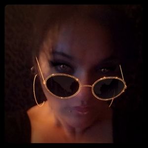 Meet your Posher, Heidi